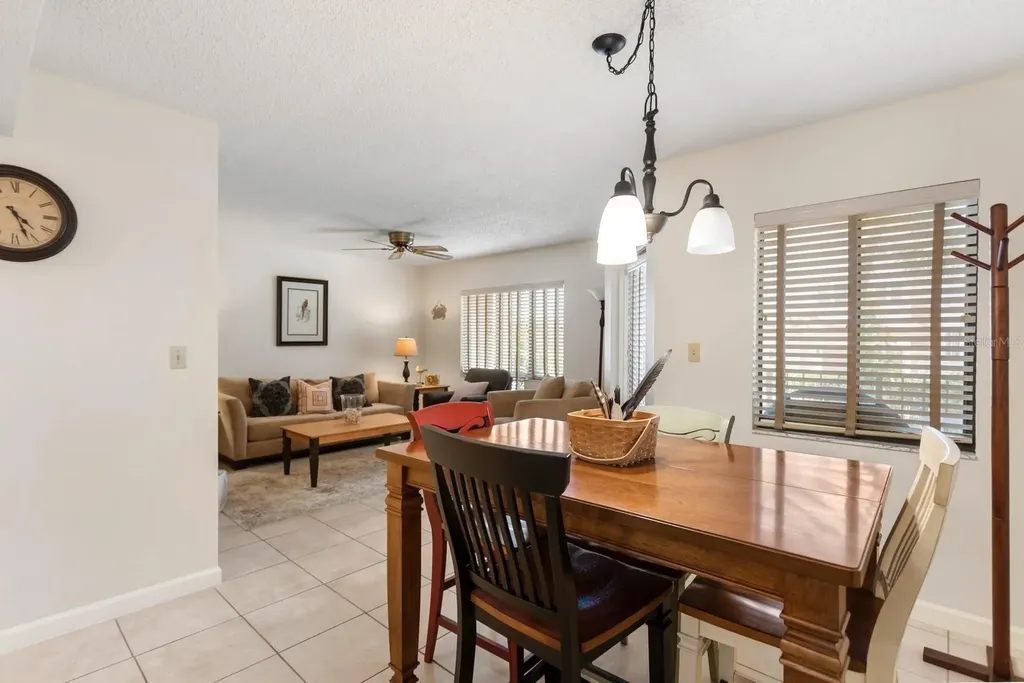 1515 Pinellas Bayway Tierra Verde FL 33715