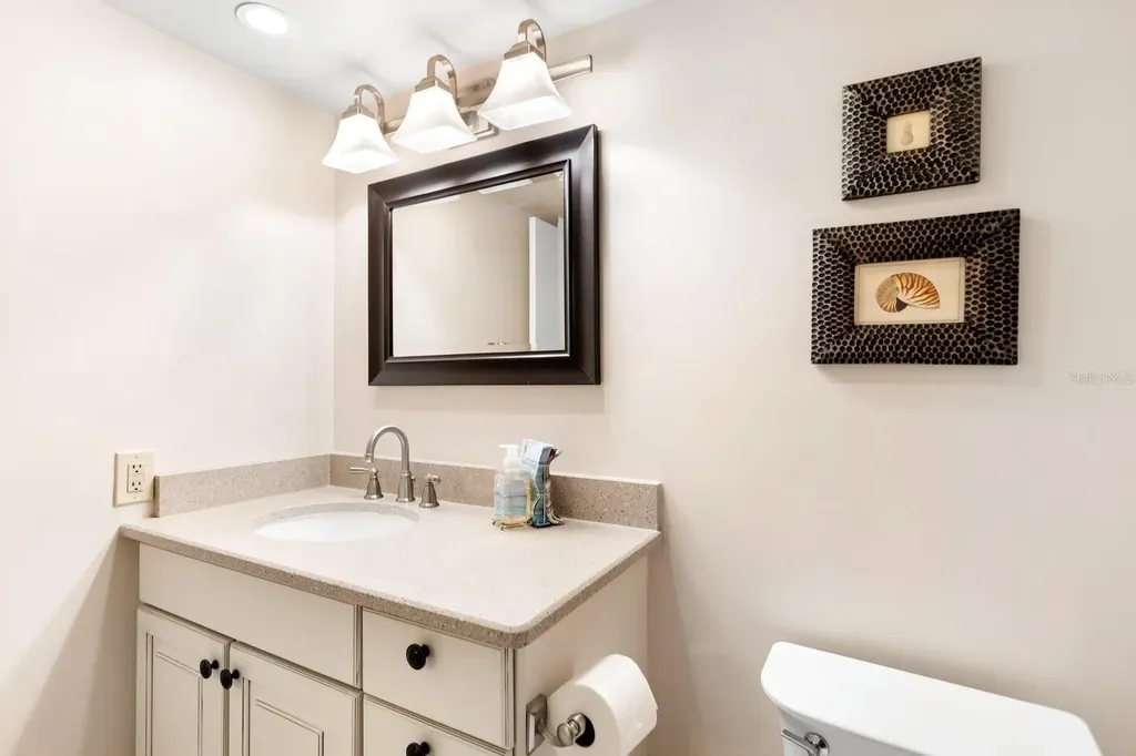 1515 Pinellas Bayway Tierra Verde FL 33715