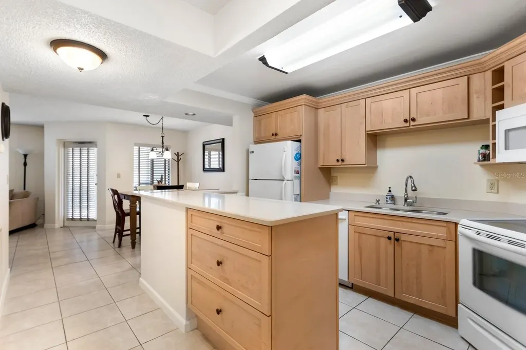 1515 Pinellas Bayway Tierra Verde FL 33715