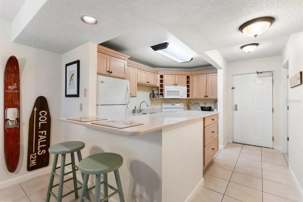 1515 Pinellas Bayway Tierra Verde FL 33715