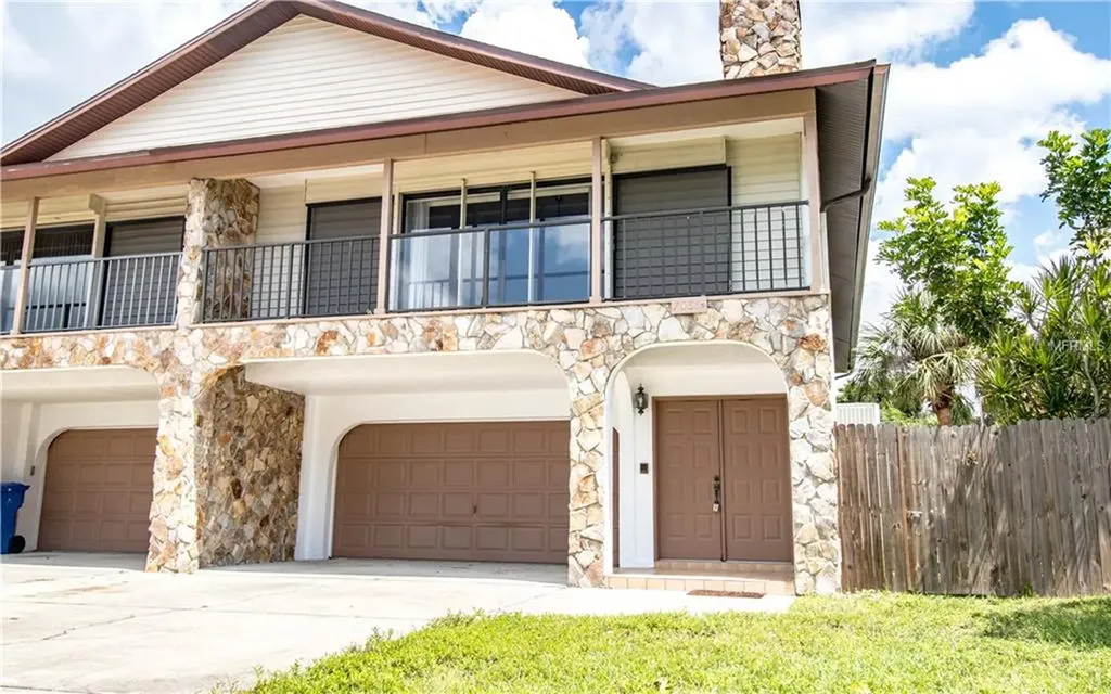 7085 Sunset Drive S South Pasadena FL 33707