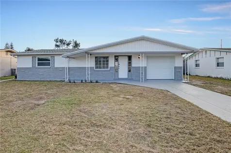 4802 Foothill Drive Holiday FL 34690