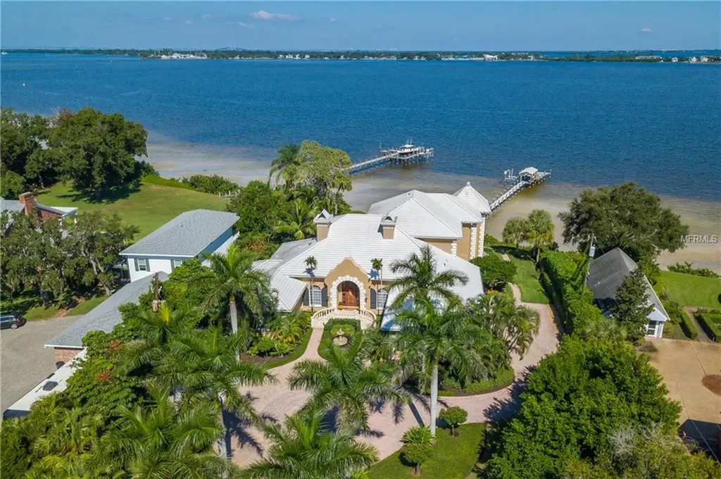 5100 Riverview Boulevard Bradenton FL 34209
