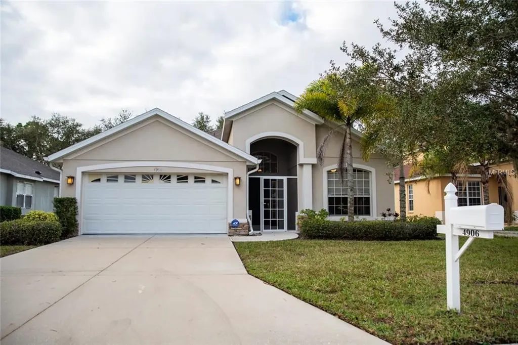4906 60th Drive E Bradenton FL 34203