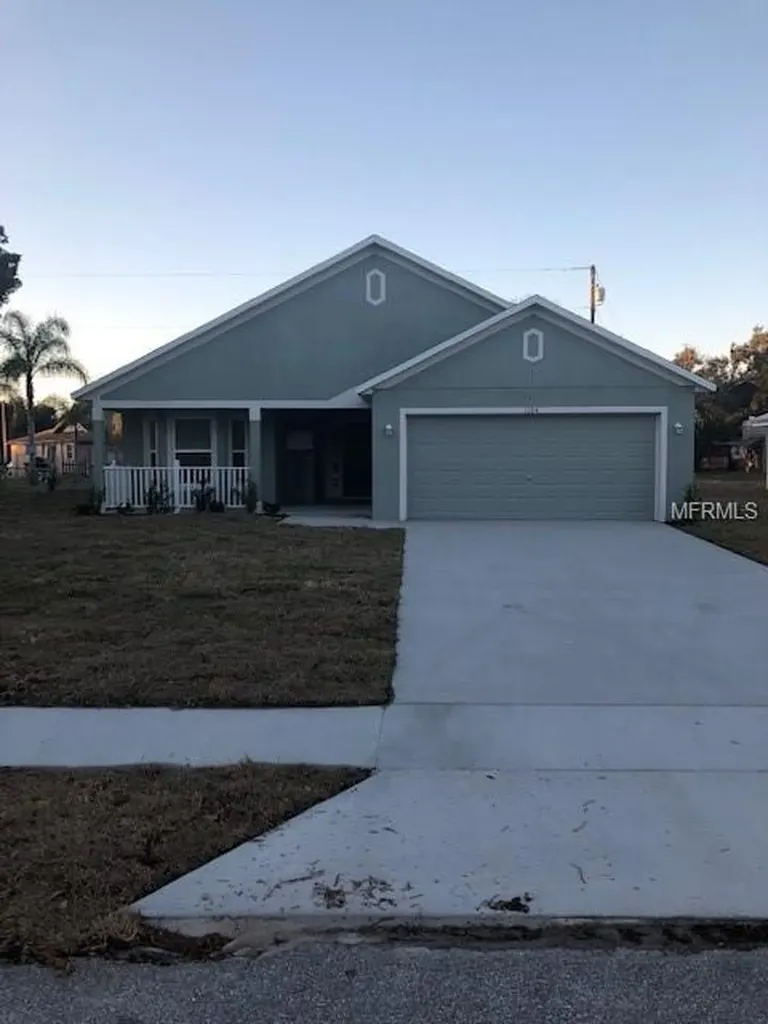 704 Scott Street Clermont FL 34711
