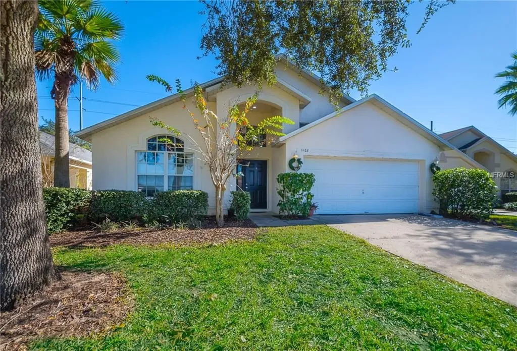 1028 Casterton Circle Davenport FL 33897