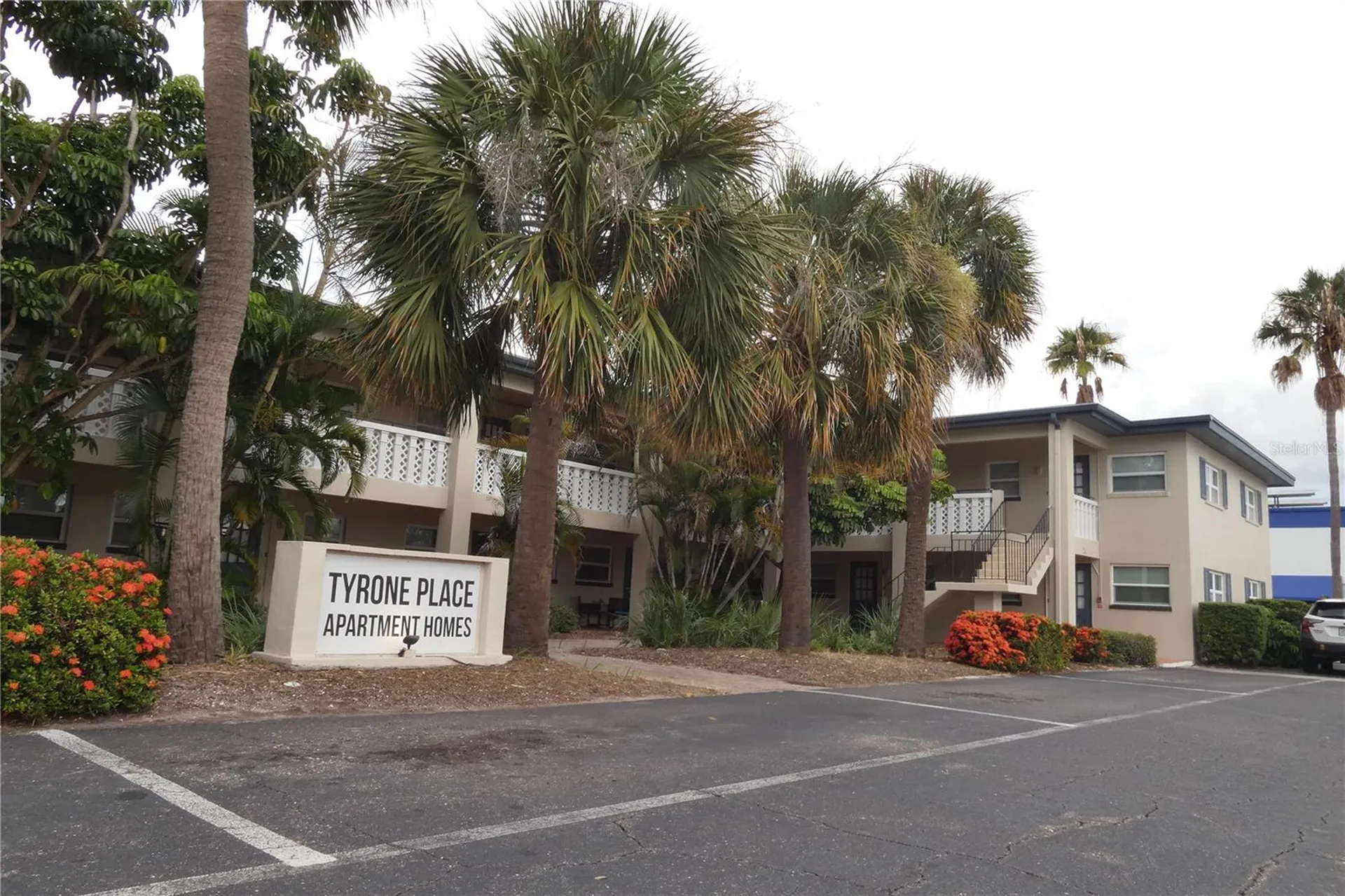 810 Tyrone Boulevard N St Petersburg FL 33710
