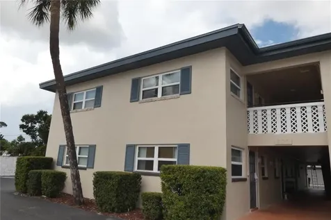 810 Tyrone Boulevard N St Petersburg FL 33710