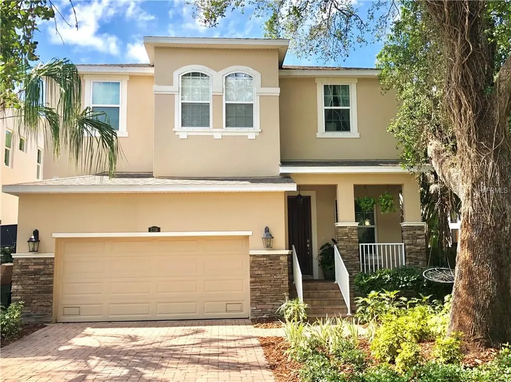 2710 W Trilby Avenue Tampa FL 33611