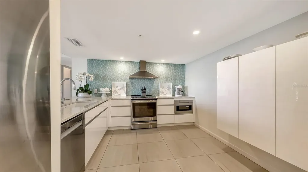 11 Sunset Drive Sarasota FL 34236