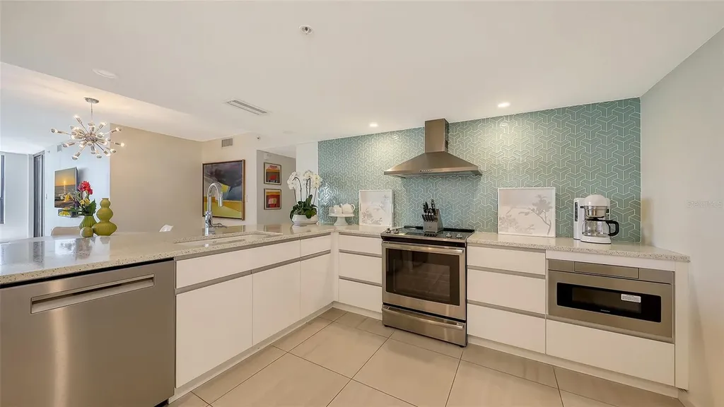 11 Sunset Drive Sarasota FL 34236