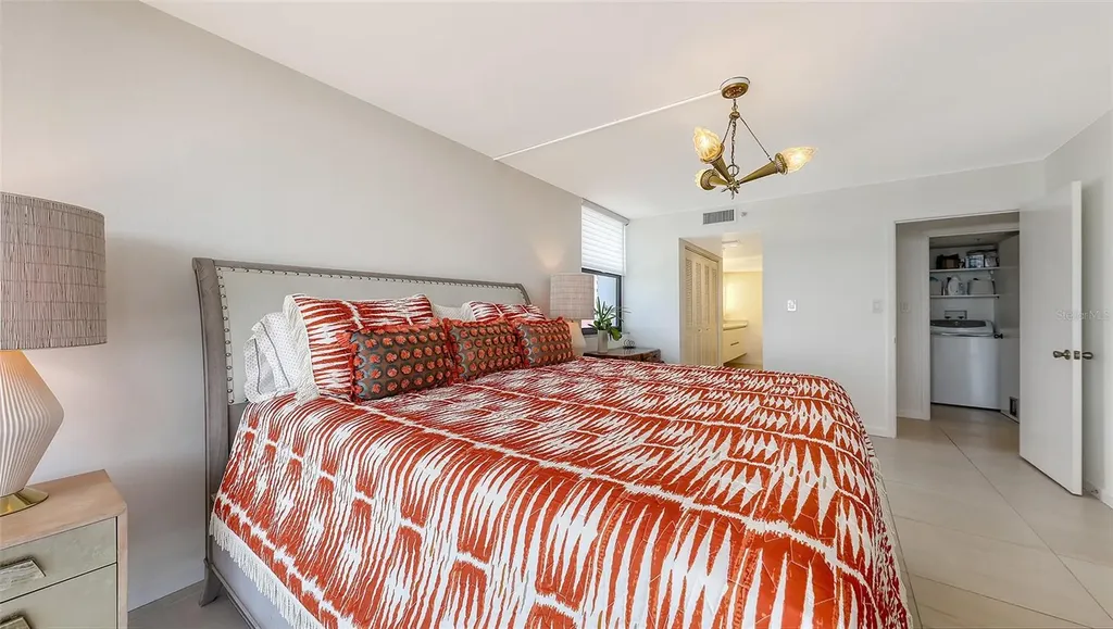11 Sunset Drive Sarasota FL 34236