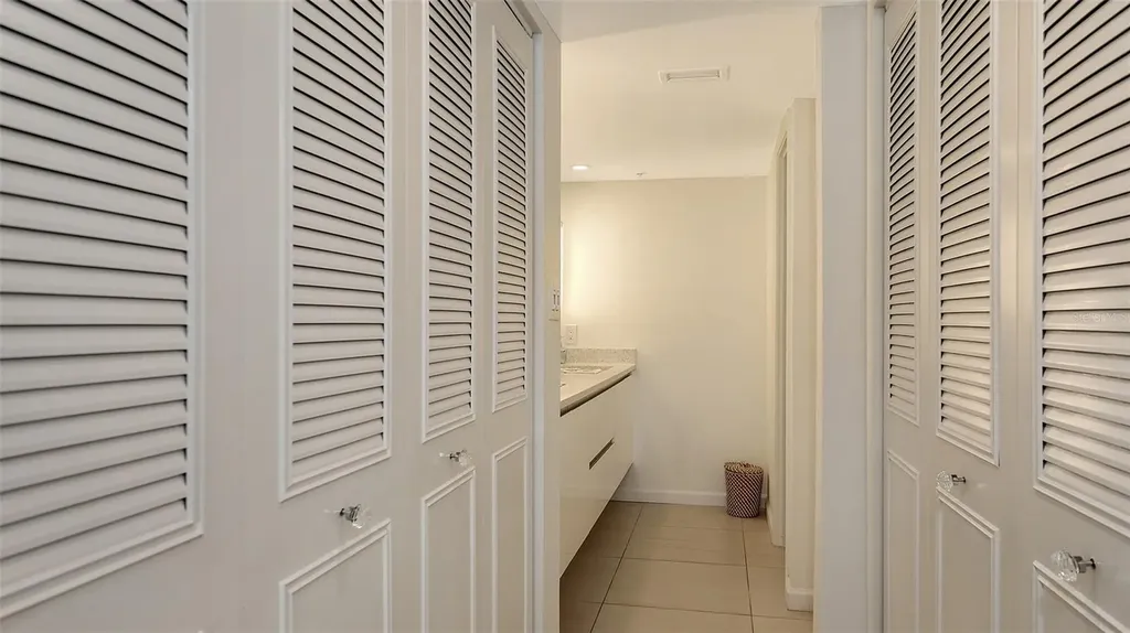 11 Sunset Drive Sarasota FL 34236