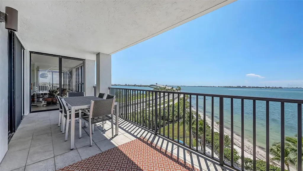 11 Sunset Drive Sarasota FL 34236