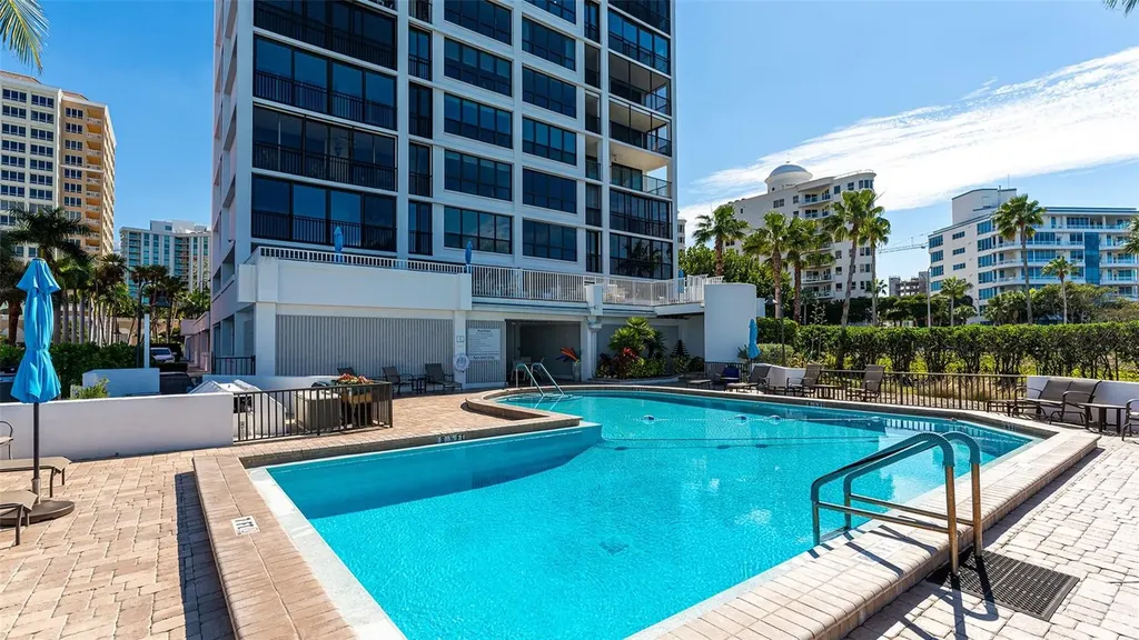 11 Sunset Drive Sarasota FL 34236
