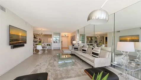 11 Sunset Drive Sarasota FL 34236