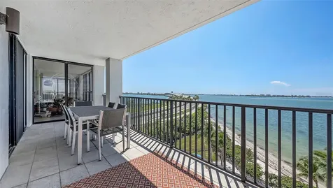 11 Sunset Drive Sarasota FL 34236