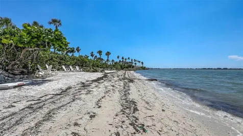 11 Sunset Drive Sarasota FL 34236
