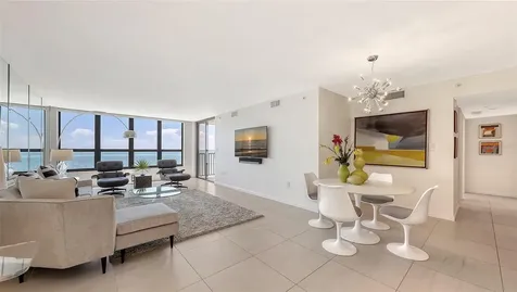 11 Sunset Drive Sarasota FL 34236