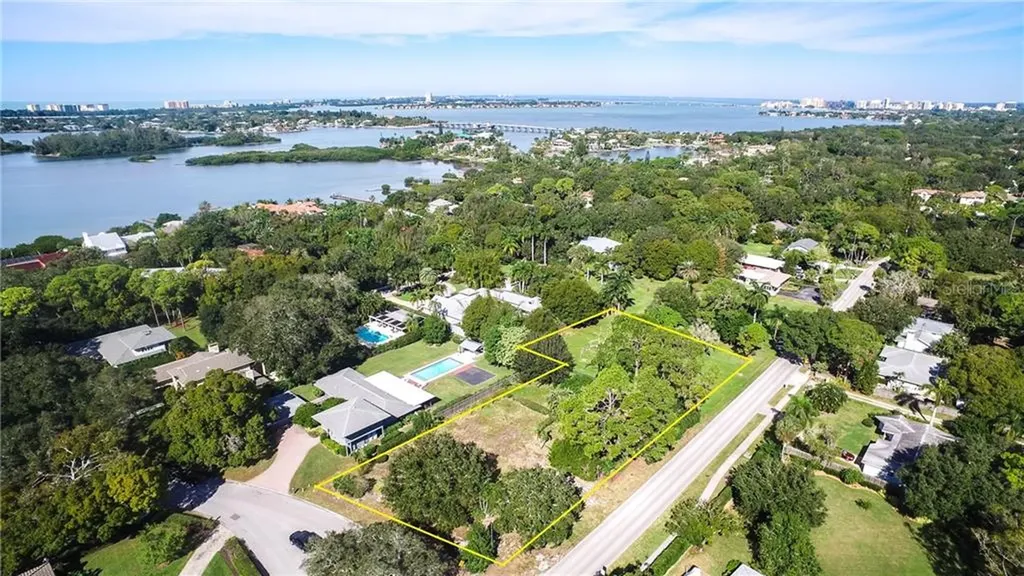 1429 Westbrook Drive Sarasota FL 34231