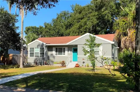 225 36th Avenue NE St Petersburg FL 33704