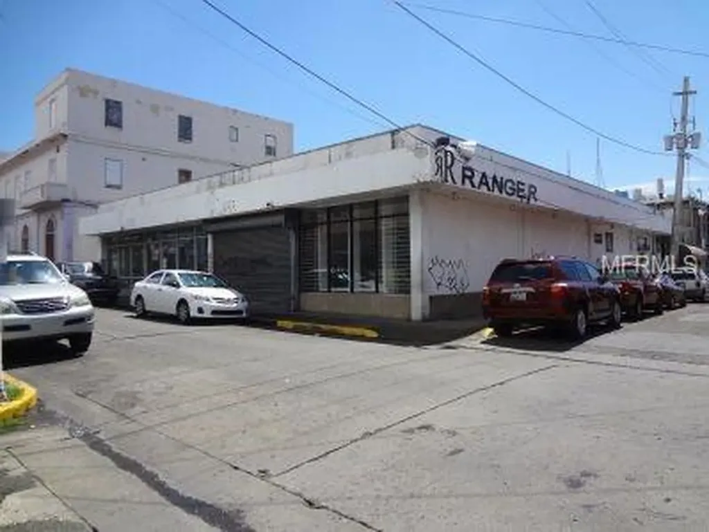 Derques Derques Esq. Venegas Guayama PR 00784