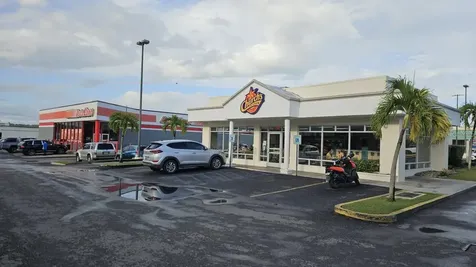 100 Pr-100 Km 6.8 Cabo Rojo PR 00623