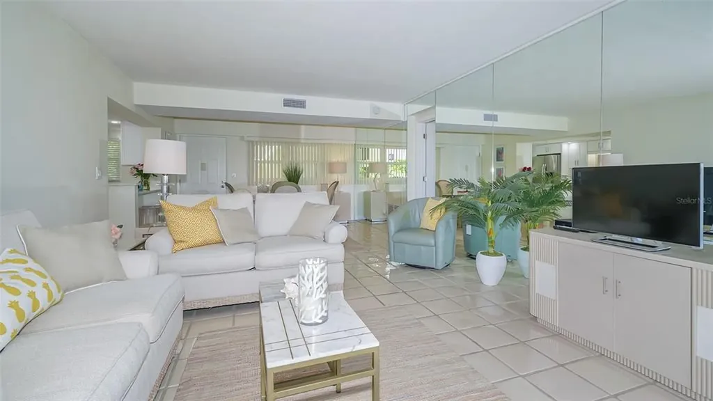 3240 Gulf Of Mexico Drive Longboat Key FL 34228