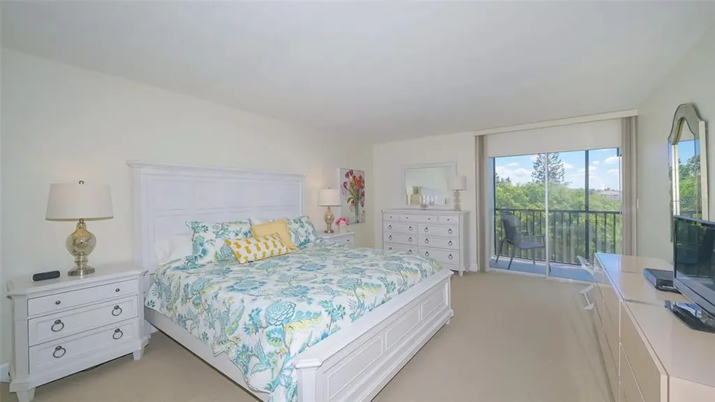 3240 Gulf Of Mexico Drive Longboat Key FL 34228