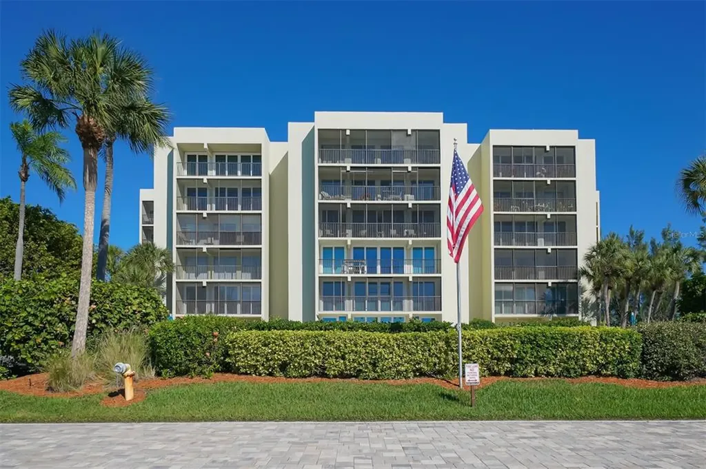 3240 Gulf Of Mexico Drive Longboat Key FL 34228