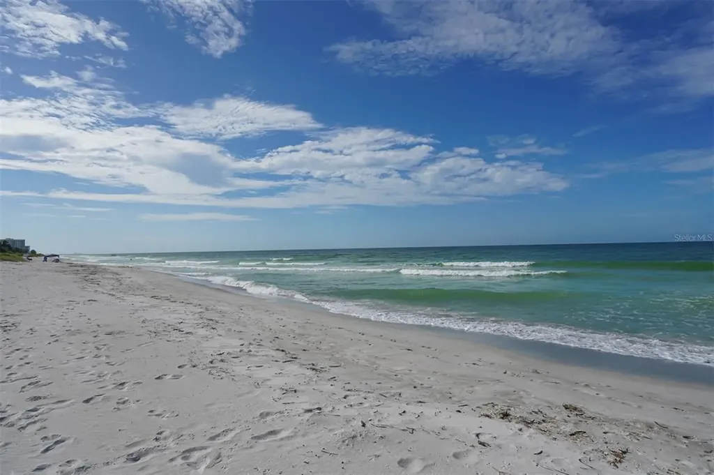 3240 Gulf Of Mexico Drive Longboat Key FL 34228