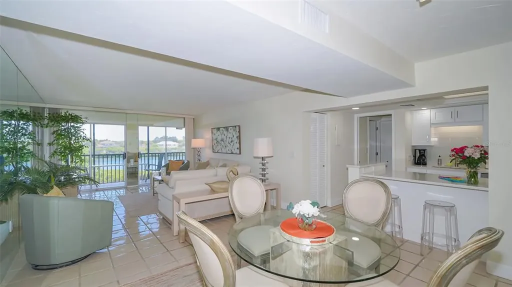 3240 Gulf Of Mexico Drive Longboat Key FL 34228