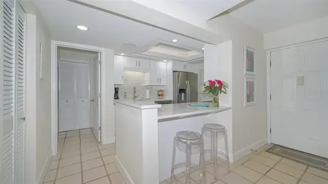 3240 Gulf Of Mexico Drive Longboat Key FL 34228