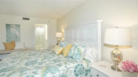 3240 Gulf Of Mexico Drive Longboat Key FL 34228