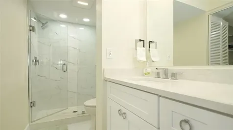 3240 Gulf Of Mexico Drive Longboat Key FL 34228