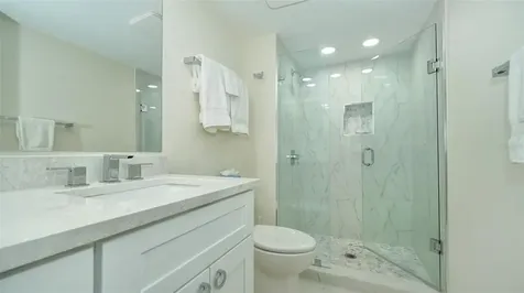 3240 Gulf Of Mexico Drive Longboat Key FL 34228