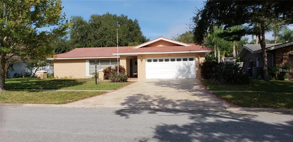 2250 Minneola Road Clearwater FL 33764