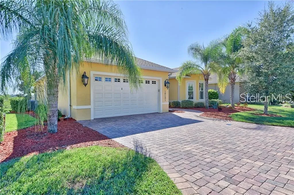10131 Lake Miona Way Oxford FL 34484