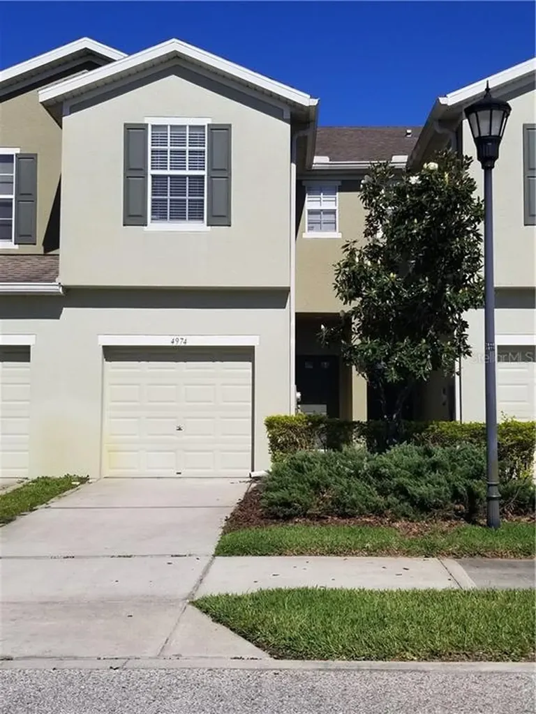 4974 White Sanderling Court Tampa FL 33619