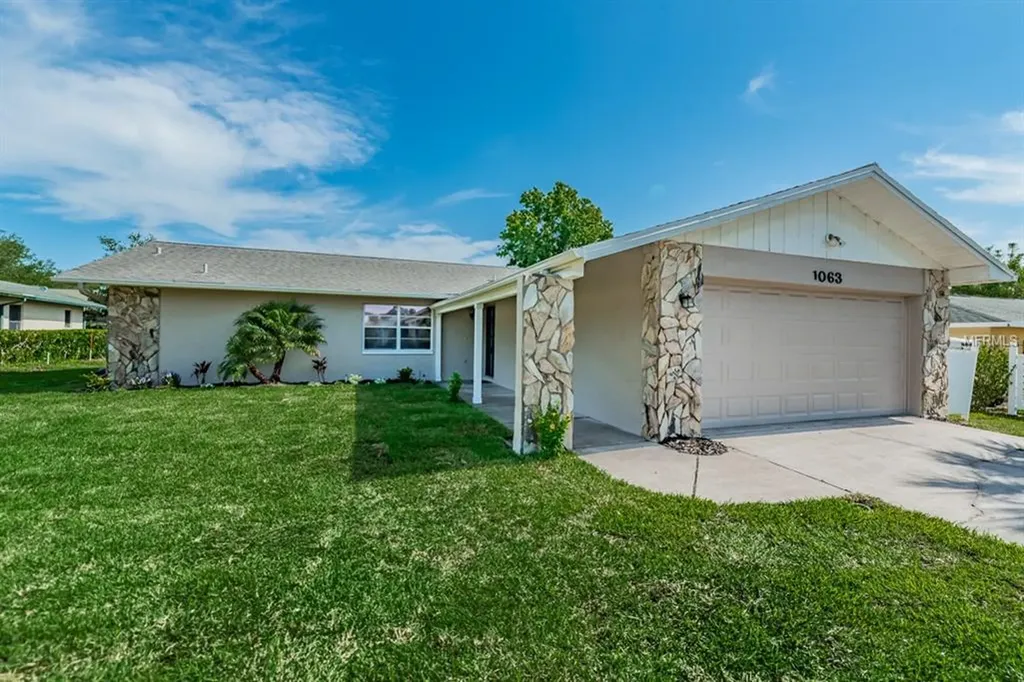 1063 Ridge Drive Palm Harbor FL 34683