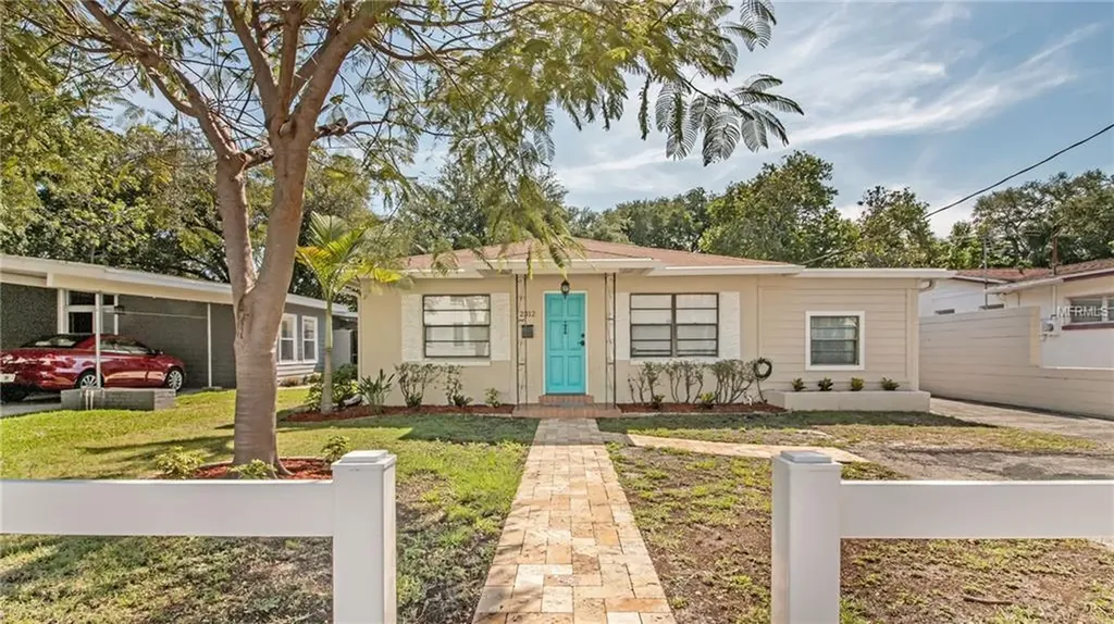 2312 S Hubert Avenue Tampa FL 33629