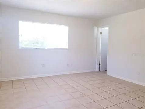 5600 Birr Court Orlando FL 32809