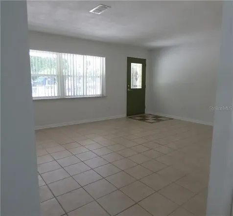 5600 Birr Court Orlando FL 32809