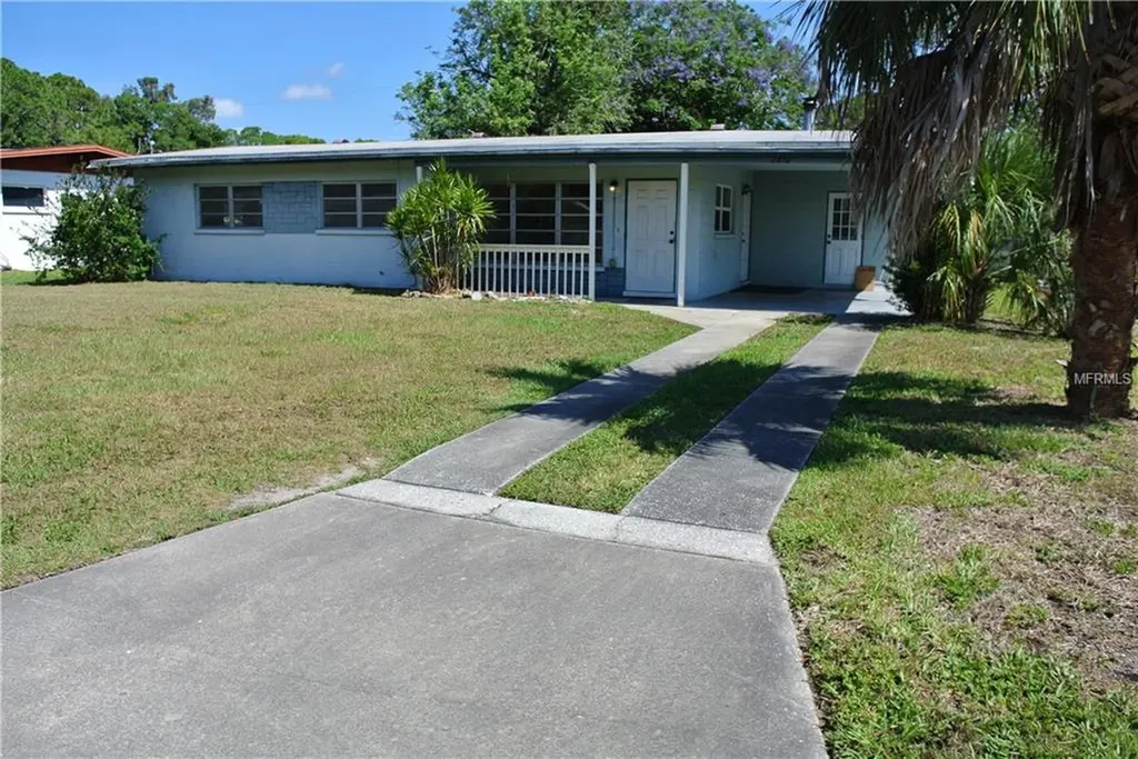 2810 38th Avenue W Bradenton FL 34205