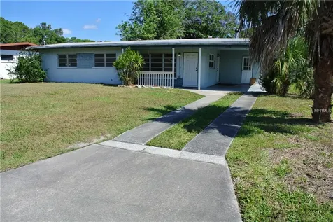 2810 38th Avenue W Bradenton FL 34205