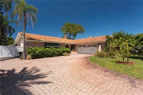 8181 Hopewell Court Seminole FL 33777