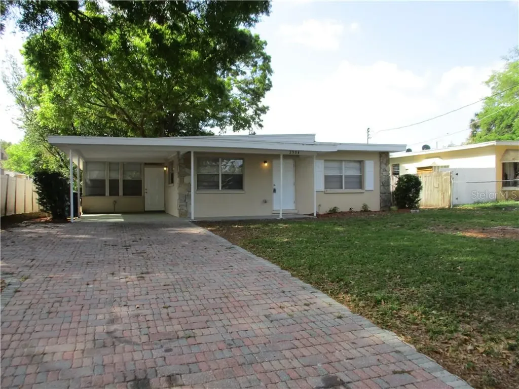 2304 W Norfolk Street Tampa FL 33604