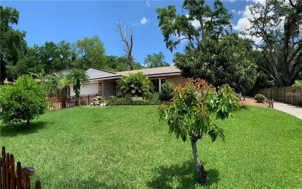 107 S Lake Cortez Drive Apopka FL 32703