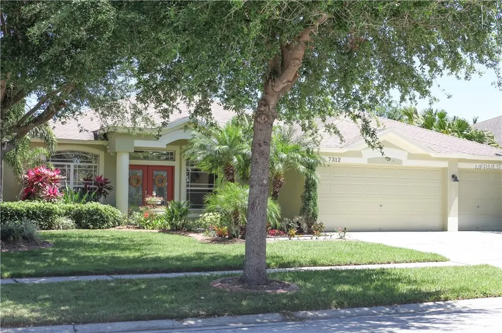 7312 Carrington Oaks Lane Apollo Beach FL 33572
