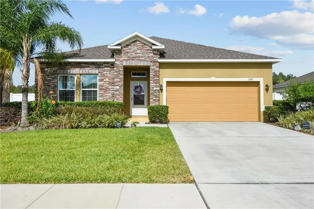 329 Gladesdale Street Haines City FL 33844
